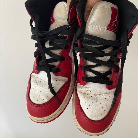 Jordan 1 mid Chicago - Picture 4 of 5
